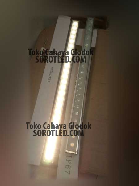 Lampu Dinding Wallwasher LED 48watt Chip CREE