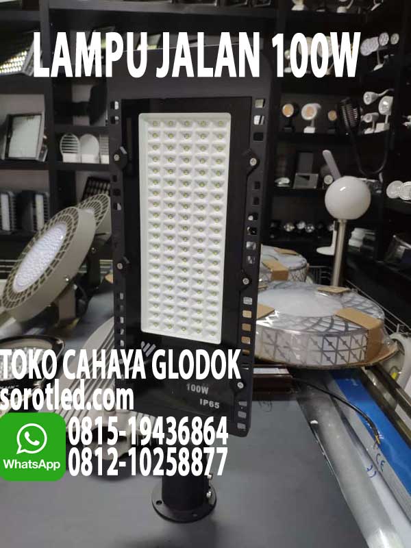 lampu jalan led 100w