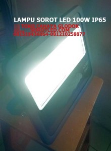 Model Baru Lampu Sorot LED 100w