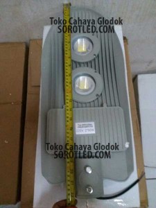 PJU LED 100watt Model Daun Harga Ekonomis